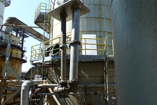 GVRN is lifted into a sulfuric acid plant 